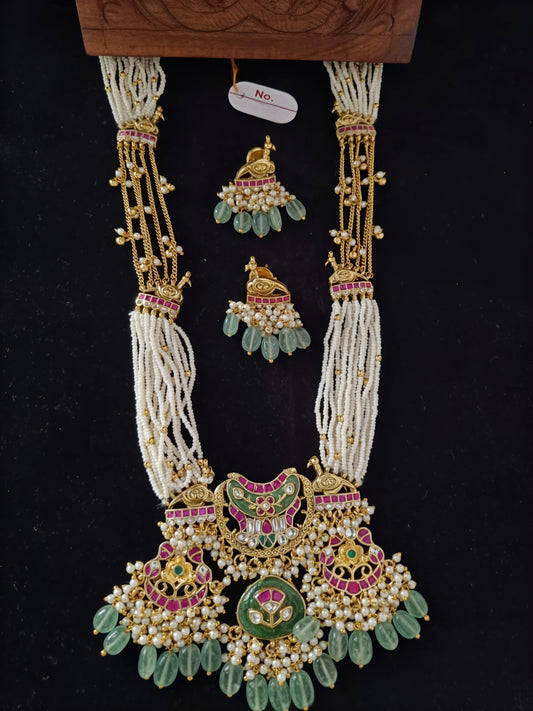 Jadua necklace